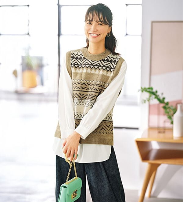 BELLUNA（ベルーナ）の「幾何柄ジャカードニットベスト（ベスト）」｜詳細画像