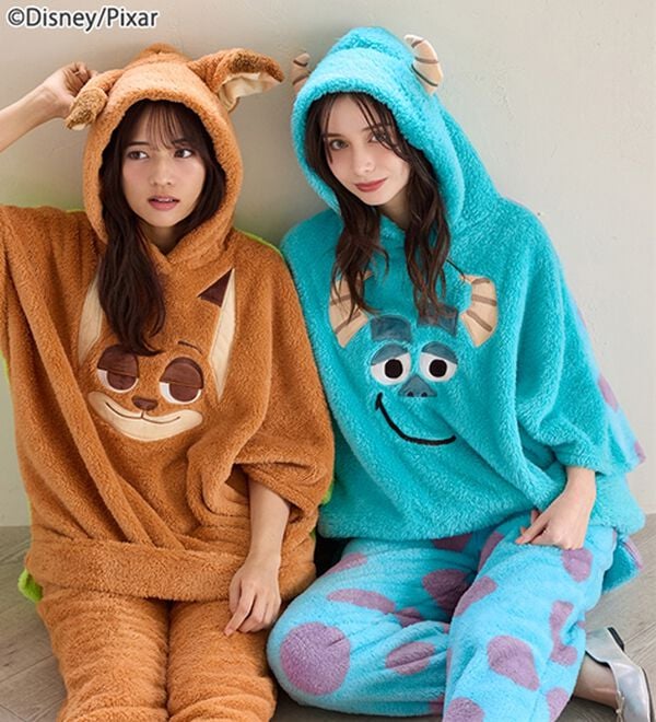 BELLUNA（ベルーナ）の「＜Ｄｉｓｎｅｙ＞【モンスターズ・インク（サリー）】両面ボアポンチョ（パジャマ・ルームウェア）」｜詳細画像