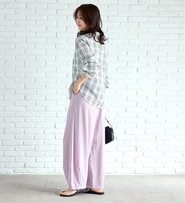 BELLUNA（ベルーナ）の「袖タックデザインスキッパーシャツ（シャツ）」｜詳細画像