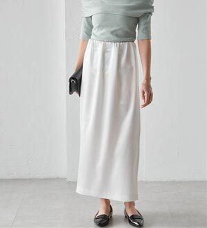 RANAN（ラナン）の「シャイニーサテンナロースカート（ロングスカート）」｜ホワイト