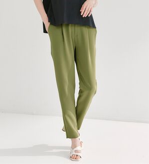 RANAN（ラナン）の「【選べる股下】ひんやり美脚シルエットタックパンツ（フルレングスパンツ）」｜ライトカーキ