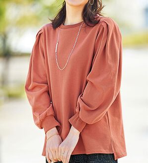 BELLUNA（ベルーナ）の「オーガニックコットン裏起毛スウェット（トレーナー・スウェット）」｜アプリコット