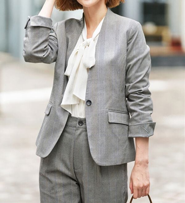 GeeRA（ジーラ）の「洗える！ストレッチカセットスーツ（その他ワンピース）」｜詳細画像