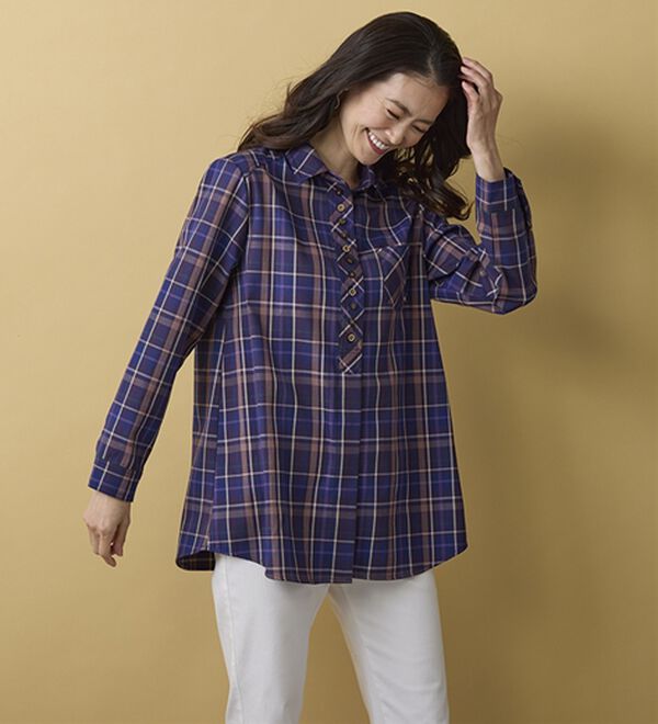 BELLUNA（ベルーナ）の「秋冬の街に映えるチェック柄シャツチュニック（シャツ）」｜詳細画像