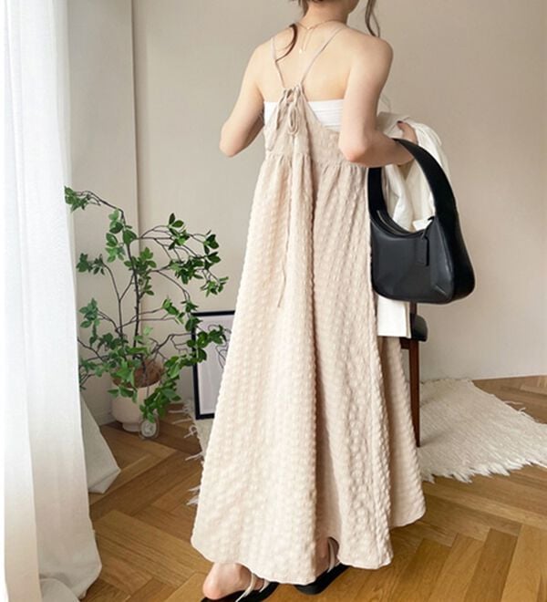 GeeRA（ジーラ）の「ぽこぽこエンボス素材キャミワンピース（その他ワンピース）」｜詳細画像