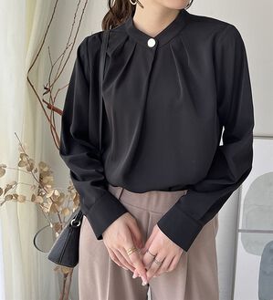 GeeRA（ジーラ）の「ビッグ釦バンドカラーブラウス（ブラウス）」｜詳細画像