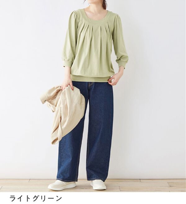 Viola e Viola（ヴィオラ エ ヴィオラ）の「【Ｍ～５Ｌ】綿１００％ふんわり胸元タックカットソー（カットソー）」｜詳細画像