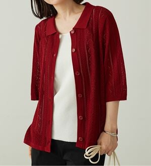 BELLUNA（ベルーナ）の「衿付き透かし編みニットカーディガン（ニットカーディガン）」｜レッド