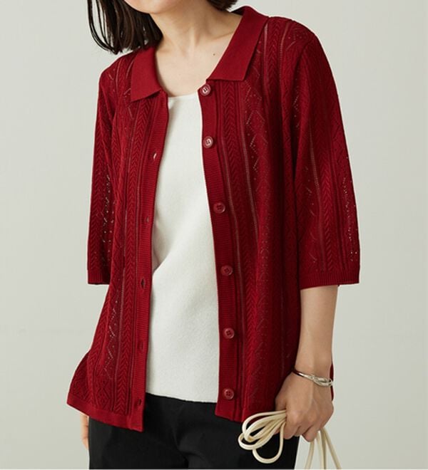 BELLUNA（ベルーナ）の「衿付き透かし編みニットカーディガン（ニットカーディガン）」｜レッド