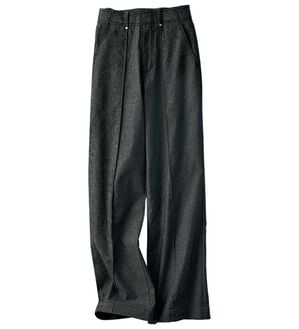BELLUNA（ベルーナ）の「キレイ色が続く！直線美脚ワイドデニムパンツ（ワイドパンツ・ガウチョ）」｜ブラック