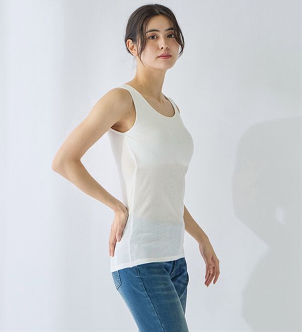 LAVIENNE（ラヴィエンヌ）の「【ムレ嫌いさん必見！】綿１００％涼しいカップ付タンクトップ＜さらりラボ＞（肌着・インナーウェア）」｜詳細画像
