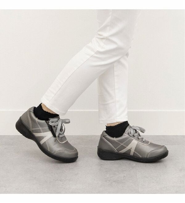 BELLUNA（ベルーナ）の「ゆったり５Ｅ防水スニーカー（レインシューズ）」｜詳細画像