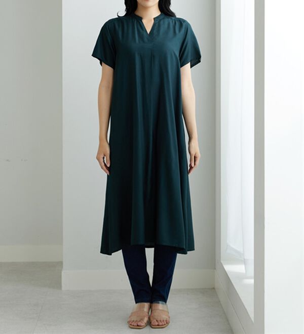 BELLUNA（ベルーナ）の「レーヨン素材スキッパーデザインワンピース（その他ワンピース）」｜詳細画像