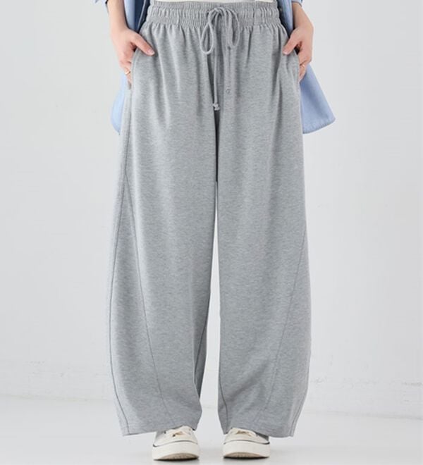 A HAPPY MARILYN（アハッピーマリリン）の「【Ｌ～６Ｌ】夏だから！薄スウェット生地で作ったカーブパンツ（ワイドパンツ・ガウチョ）」｜グレー