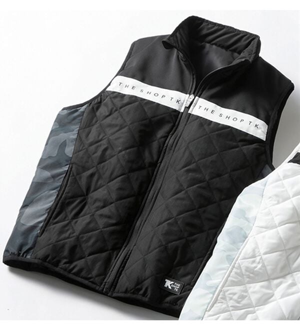 「＜ザ　ショップ　ティーケー＞軽量ストレッチカモフラ柄ベスト（メンズベスト）」｜ブラック