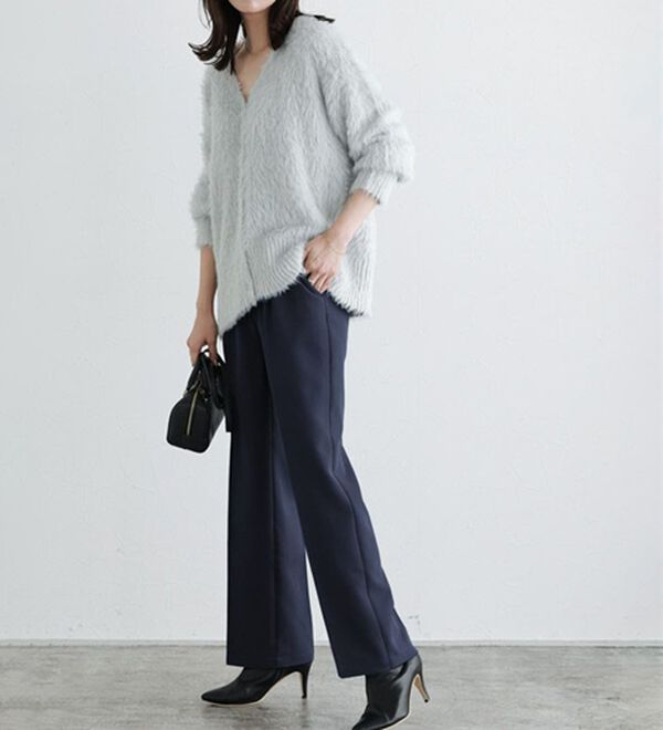 Pierrot（ピエロ）の「スタイルアップセンタープレスパンツ（フルレングスパンツ）」｜詳細画像