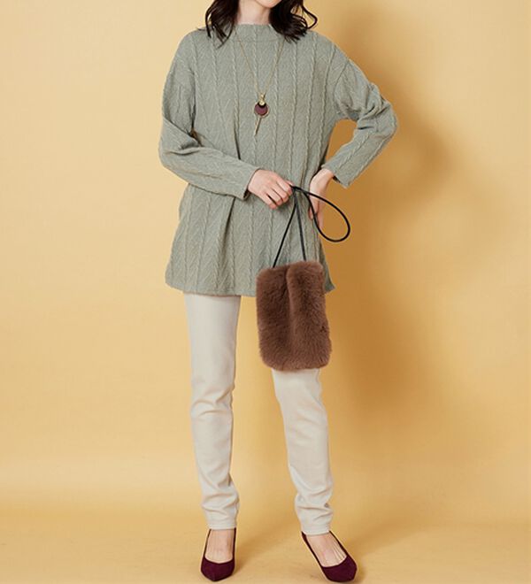 BELLUNA（ベルーナ）の「裏ベロアストレッチ素材レギンスパンツ（フルレングスパンツ）」｜詳細画像