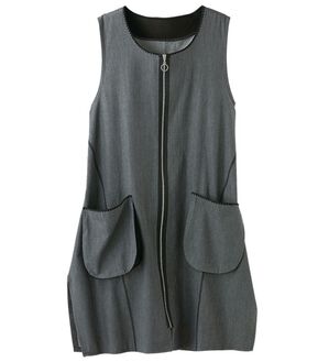 BELLUNA（ベルーナ）の「デニム素材ステッチ使いジャンパードレス（チュニック）」｜グレー系