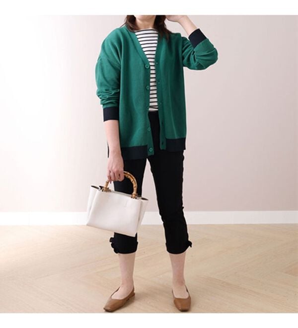 BELLUNA（ベルーナ）の「透かし編Ｖネックデザインカーディガン（ニットカーディガン）」｜詳細画像