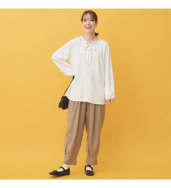 Viola e Viola（ヴィオラ エ ヴィオラ）の「【多機能付】細リボンブラウスチュニック（チュニック）」｜詳細画像