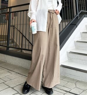 GeeRA（ジーラ）の「麻入りリラックスワイドパンツ（ワイドパンツ・ガウチョ）」｜モカ