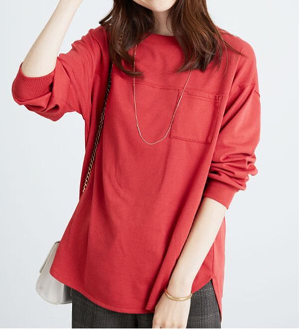 BELLUNA（ベルーナ）の「吸湿発熱ポンチ素材ポケット付プルオーバー（カットソー）」｜詳細画像