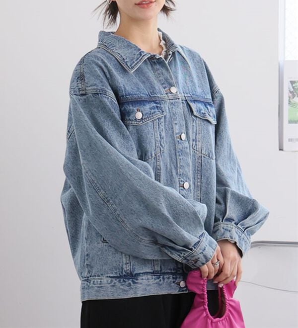 A HAPPY MARILYN（アハッピーマリリン）の「【Ｌ～８Ｌ】ゆったりシルエットのオーバーサイズデニムジャケット（その他ジャケット）」｜ケミカルブルー