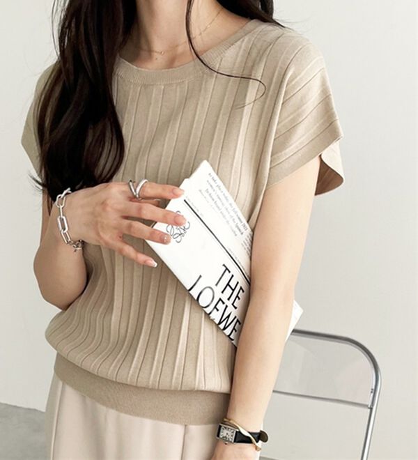 GeeRA（ジーラ）の「プリーツ編フレンチスリーブリブトップス（ニット・セーター）」｜詳細画像