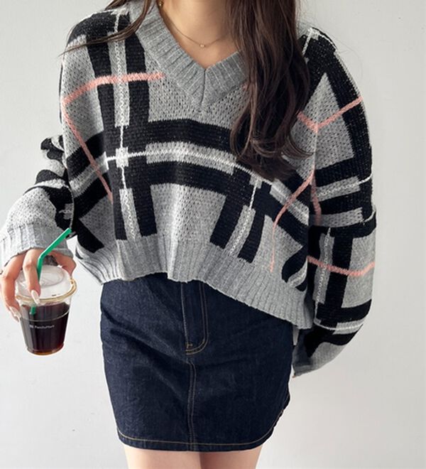 GeeRA（ジーラ）の「チェック柄ニットプルオーバー（ニット・セーター）」｜詳細画像
