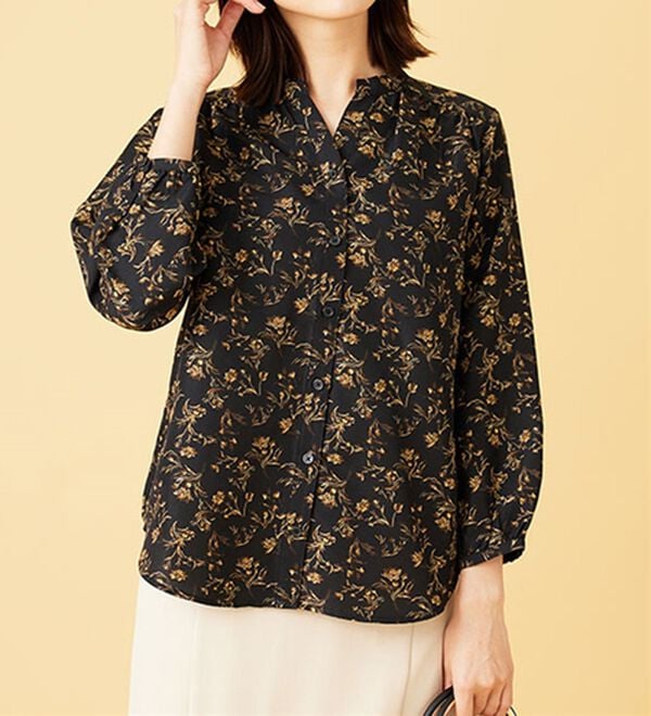 BELLUNA（ベルーナ）の「ふんわり柔らかギャザー使いブラウス（ブラウス）」｜詳細画像