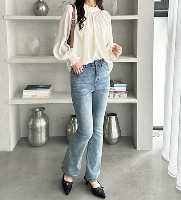 GeeRA（ジーラ）の「フリル衿バルーンスリーブブラウス（ブラウス）」｜詳細画像