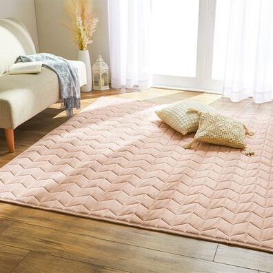 iellio（イエリオ）の「ふわふわ感触！はっ水ふっくらキルトラグ＜裏面滑り止め加工付・洗濯機で洗える・麻風・オールシーズン・おしゃれ＞（ラグ）」