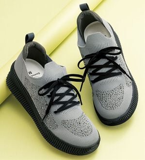 ルフラン（ルフラン）の「＜ゴムゴム＞ビジュー付ニットシューズ（スニーカー）」｜グレー