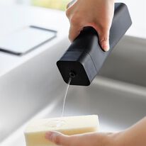 iellio（イエリオ）の「タワー　シリコーン食器用洗剤詰め替えボトル＜ｔｏｗｅｒ　山崎実業　洗剤ボトル　キッチングッズ　キッチンアイテム　シリコン＞（水まわり用品）」