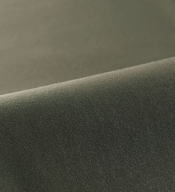 BELLUNA（ベルーナ）の「マシュマロみたいな裏ベロアなめらかストレッチパンツ（フルレングスパンツ）」｜詳細画像