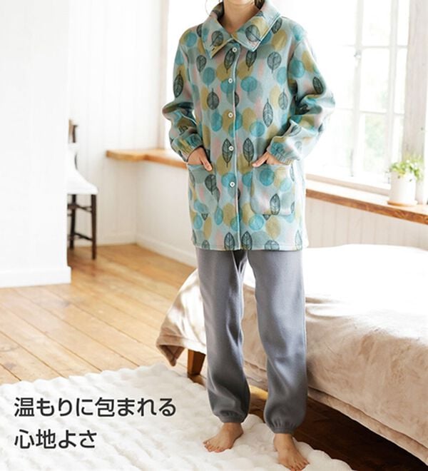 LAVIENNE（ラヴィエンヌ）の「ソフトでかるぽかフリースパジャマ（パジャマ・ルームウェア）」｜詳細画像