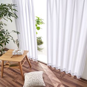 iellio（イエリオ）の「【日本製】断熱保温・UVカット付レースカーテン＜見えにくいレース・100サイズ・節電・省エネ対策・日焼け対策・洗える＞（レースカーテン）」｜無地