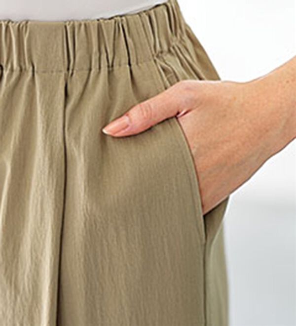 BELLUNA（ベルーナ）の「【初めてでも失敗しにくい！】艶消しシルキーカーブパンツ（ワイドパンツ・ガウチョ）」｜詳細画像