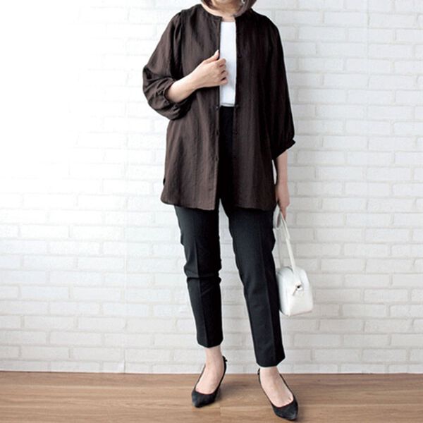 BELLUNA（ベルーナ）の「ドビー素材タック使いシャツチュニック（チュニック）」｜詳細画像