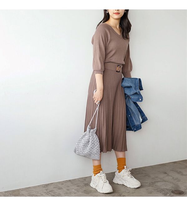 GeeRA（ジーラ）の「前後２ＷＡＹプリーツニットワンピース（ニットワンピース）」｜詳細画像