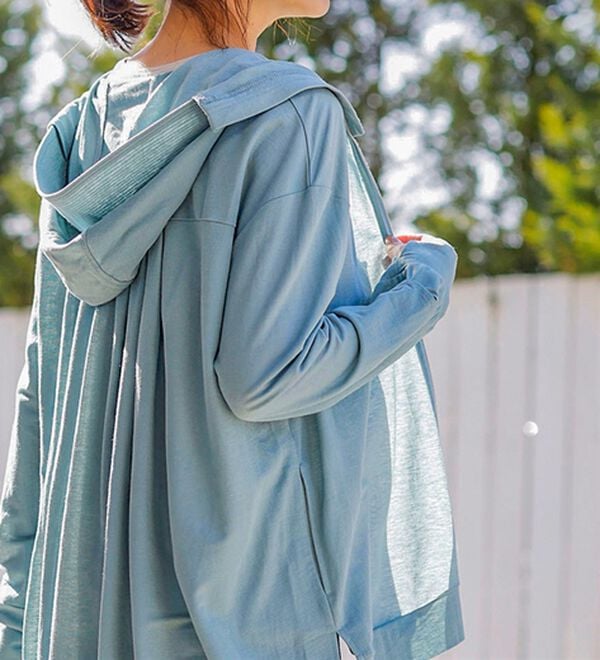 BELLUNA（ベルーナ）の「【接触冷感】絶対に焼けたくない！後プリーツＵＶパーカー（パーカー）」｜詳細画像