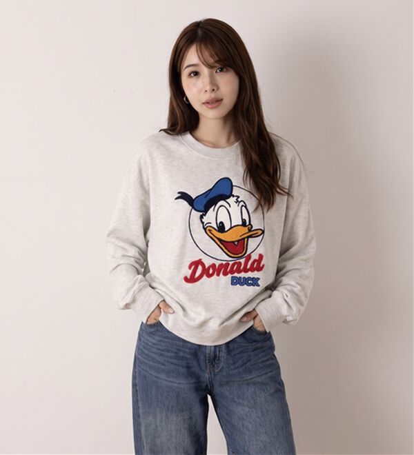 「＜Disney＞【ドナルド＆デイジー】サガラ刺しゅうゆったり裏毛トレーナー（カットソー）」｜詳細画像