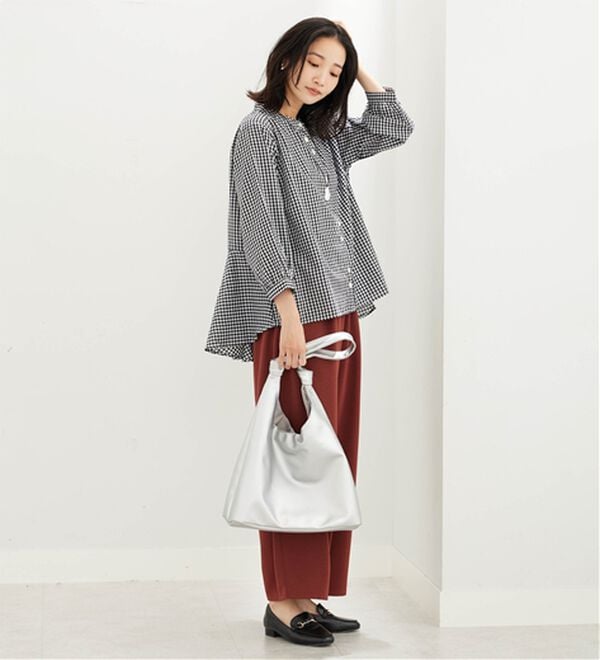 BELLUNA（ベルーナ）の「フランス綾ペプラムデザインチュニック（チュニック）」｜詳細画像