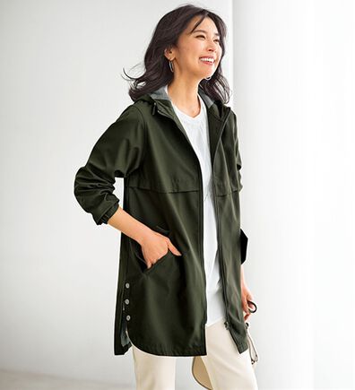 BELLUNA（ベルーナ）の「はっ水加工ボンディング素材ロング丈パーカー（ハーフコート）」