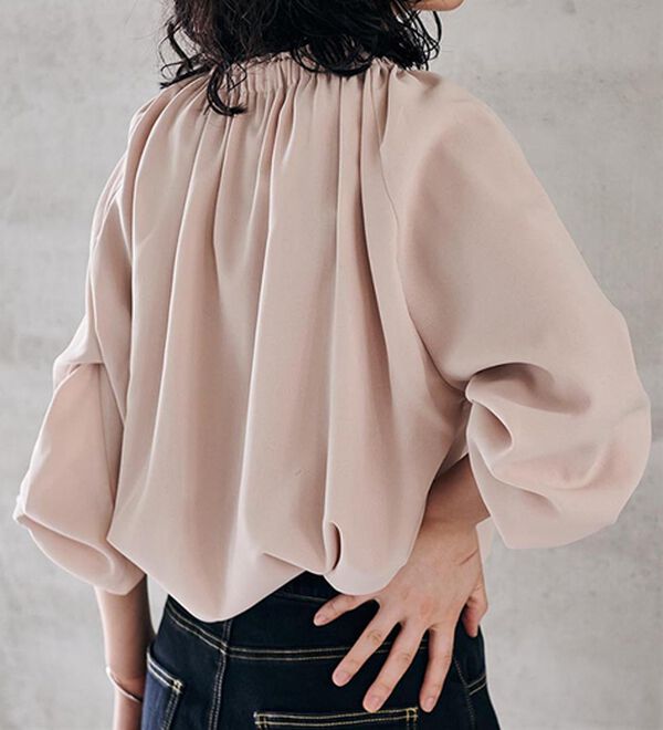 RANAN（ラナン）の「フリル衿ボウタイギャザーブラウス（ブラウス）」｜詳細画像