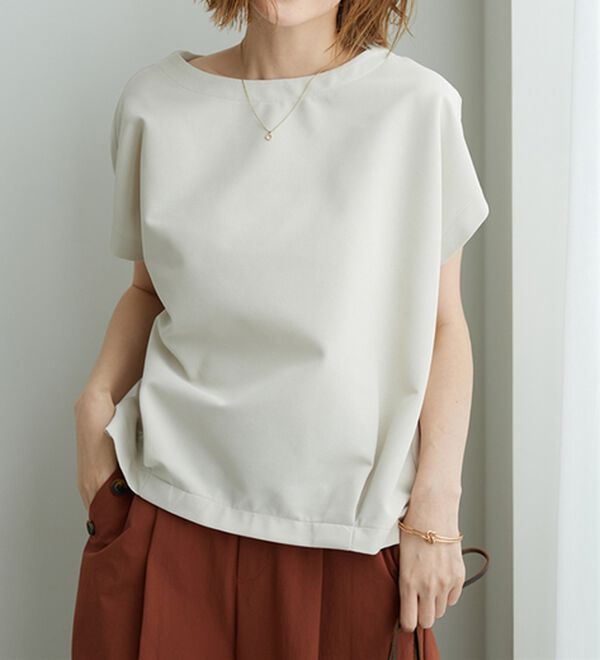 BELLUNA（ベルーナ）の「ミニワッフル素材裾タックプルオーバー（カットソー）」｜詳細画像