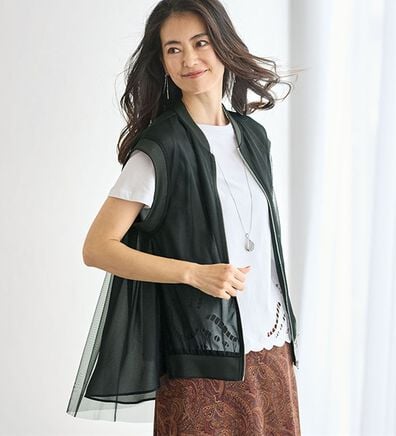 BELLUNA（ベルーナ）の「チュールベールのジップアップベスト（ベスト）」