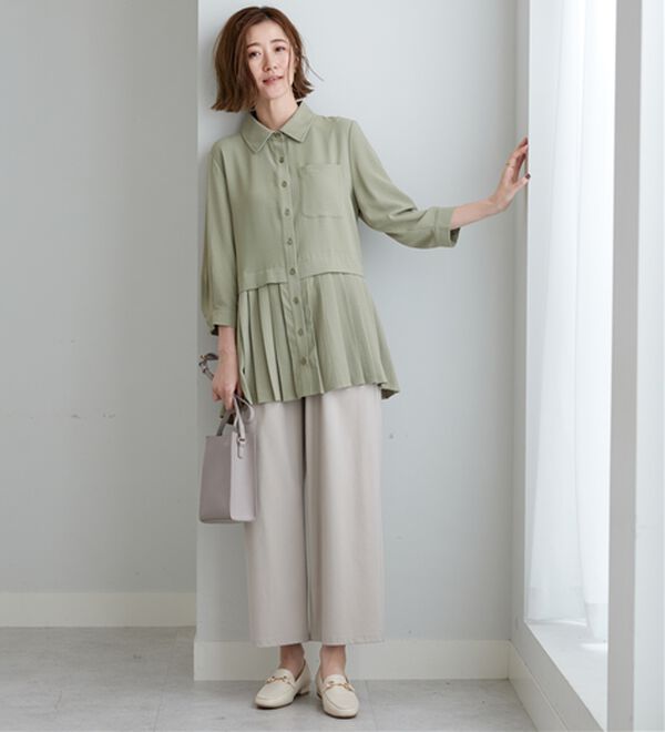 BELLUNA（ベルーナ）の「【UVカット】機能付！裾プリーツ切替チュニック（チュニック）」｜詳細画像