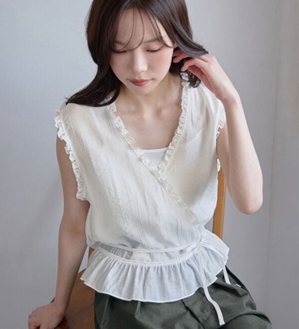 CHAN ME（チャンミ）の「カシュクールフリルブラウス（ブラウス）」｜詳細画像