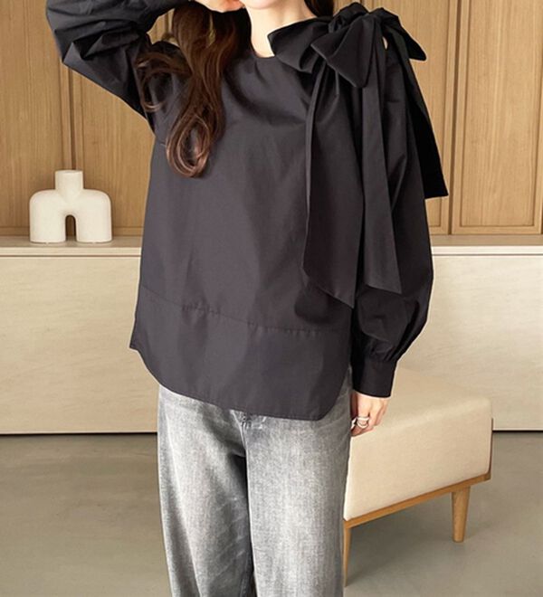 GeeRA（ジーラ）の「【YOUING.】ショルダーリボンブラウス（ブラウス）」｜詳細画像